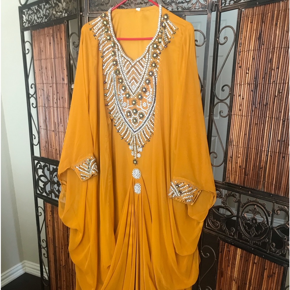 Mustard yellow color kaftan, beautiful beads and stone work, preloved